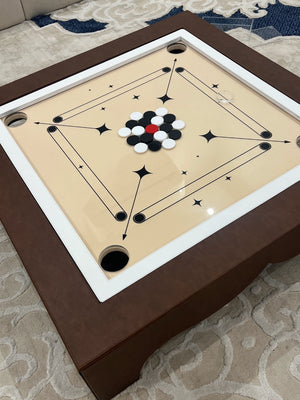 طاولة كيرم
