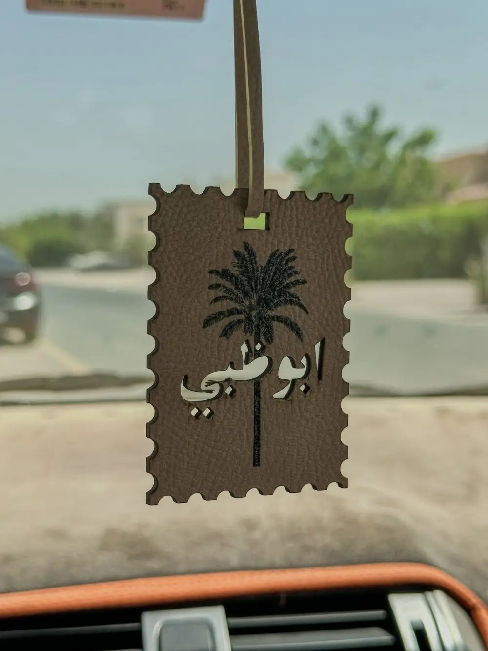 تاق اسم المدينة