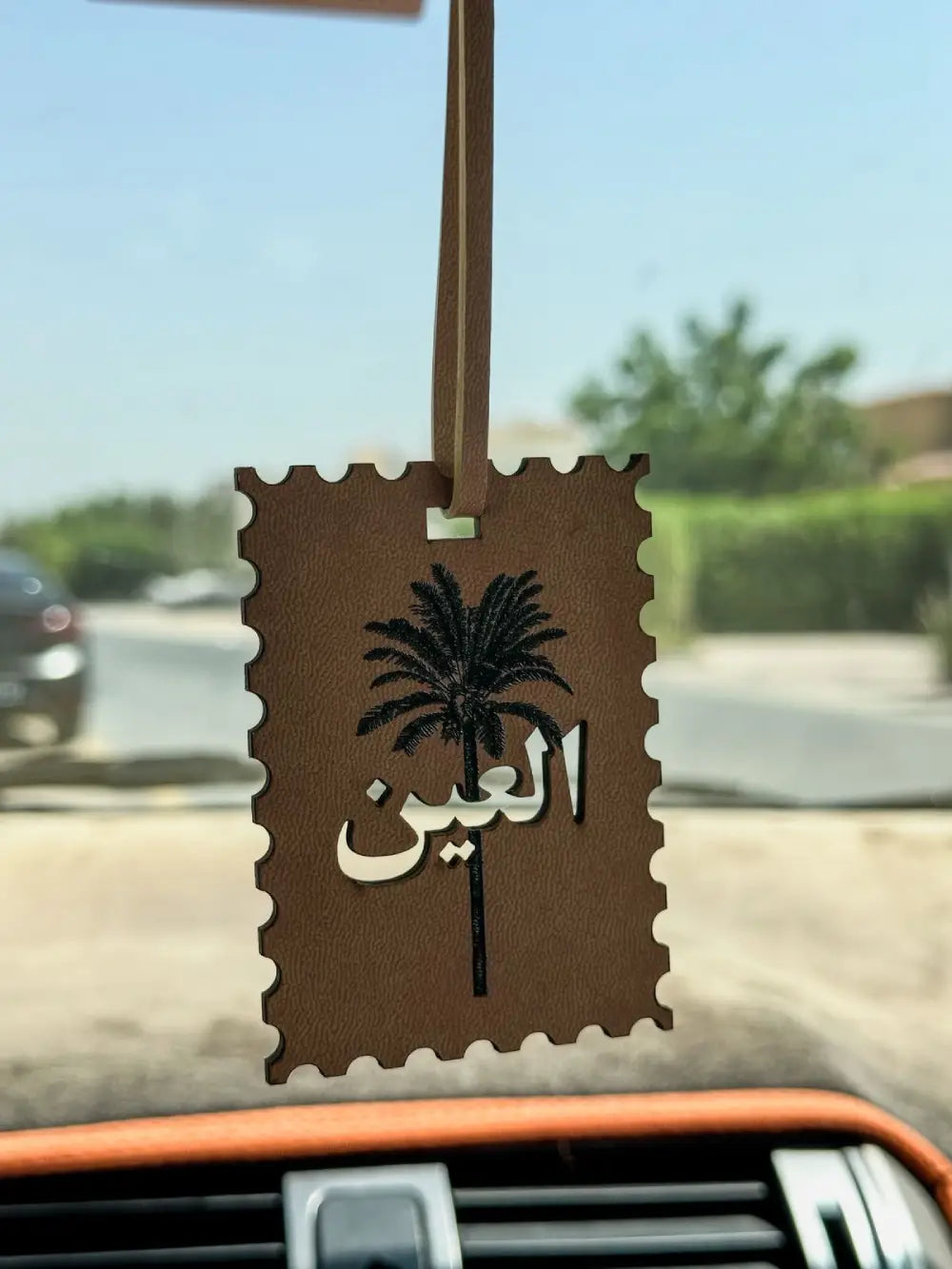 تاق اسم المدينة
