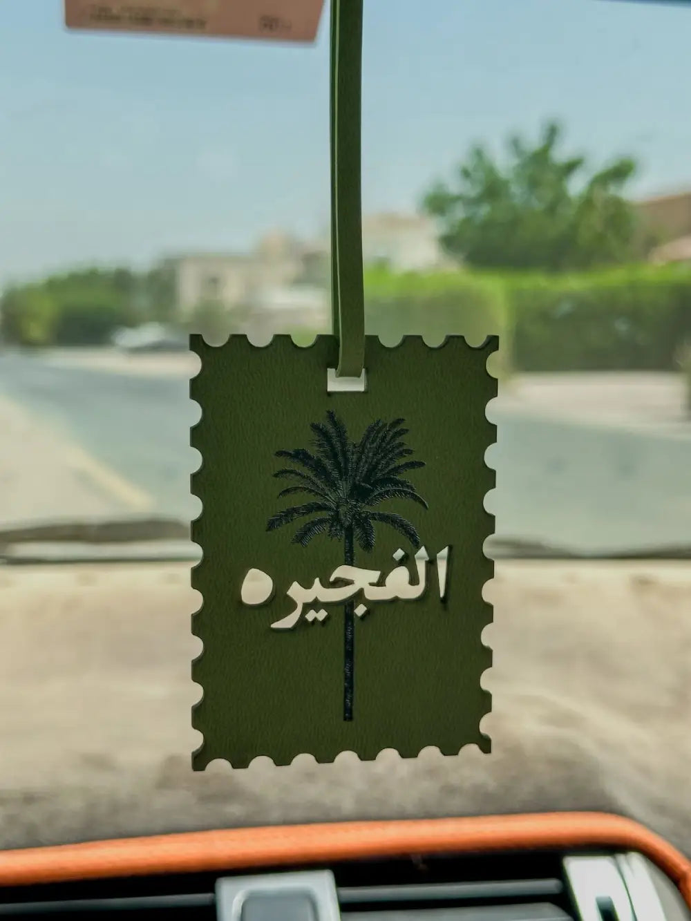 تاق اسم المدينة